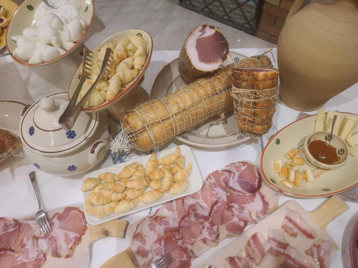 Riccio - La Cantina Del Contadino Rende Zewnętrze zdjęcie